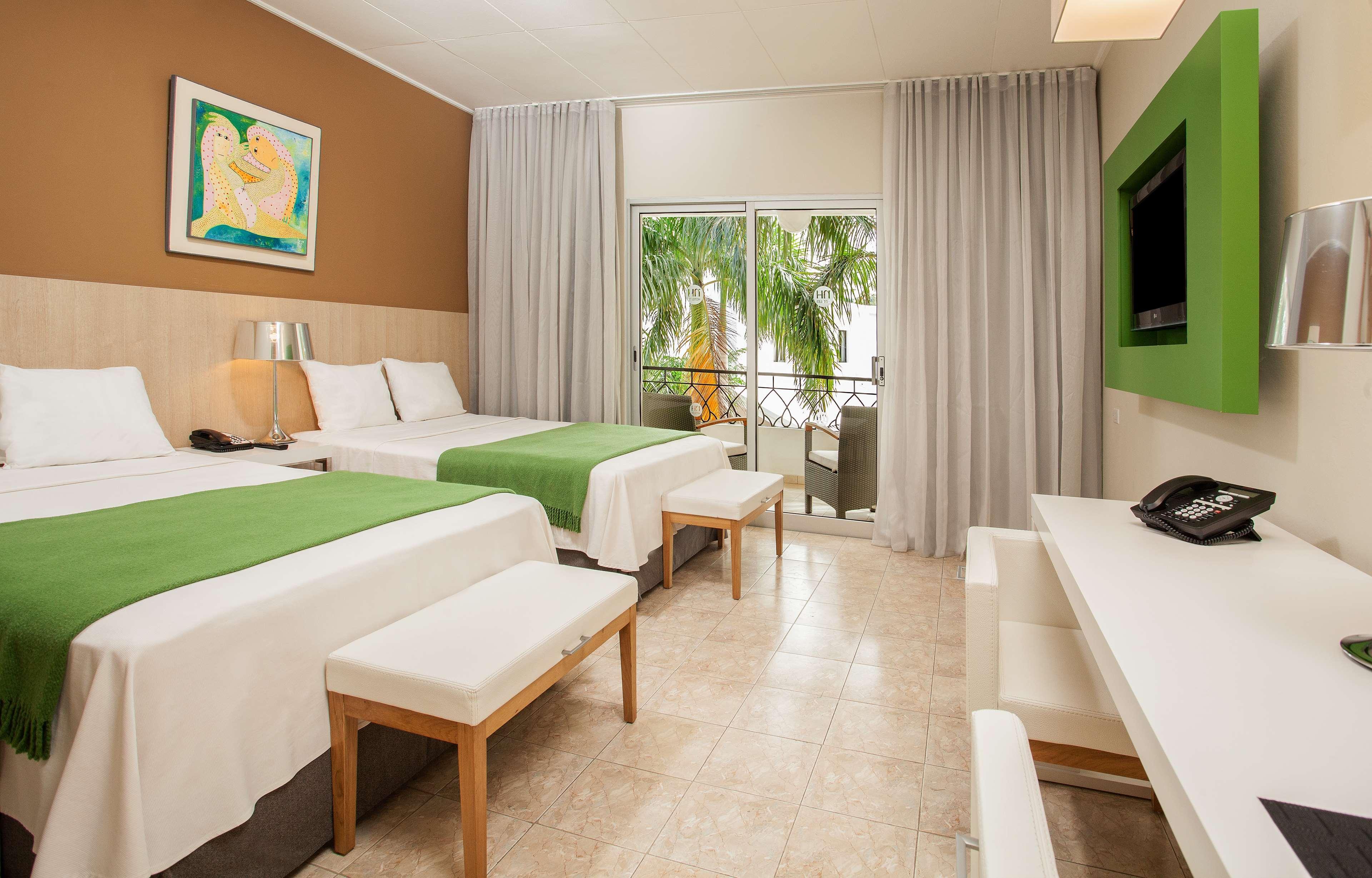 Nh Haiti El Rancho ポルトープランス エクステリア 写真