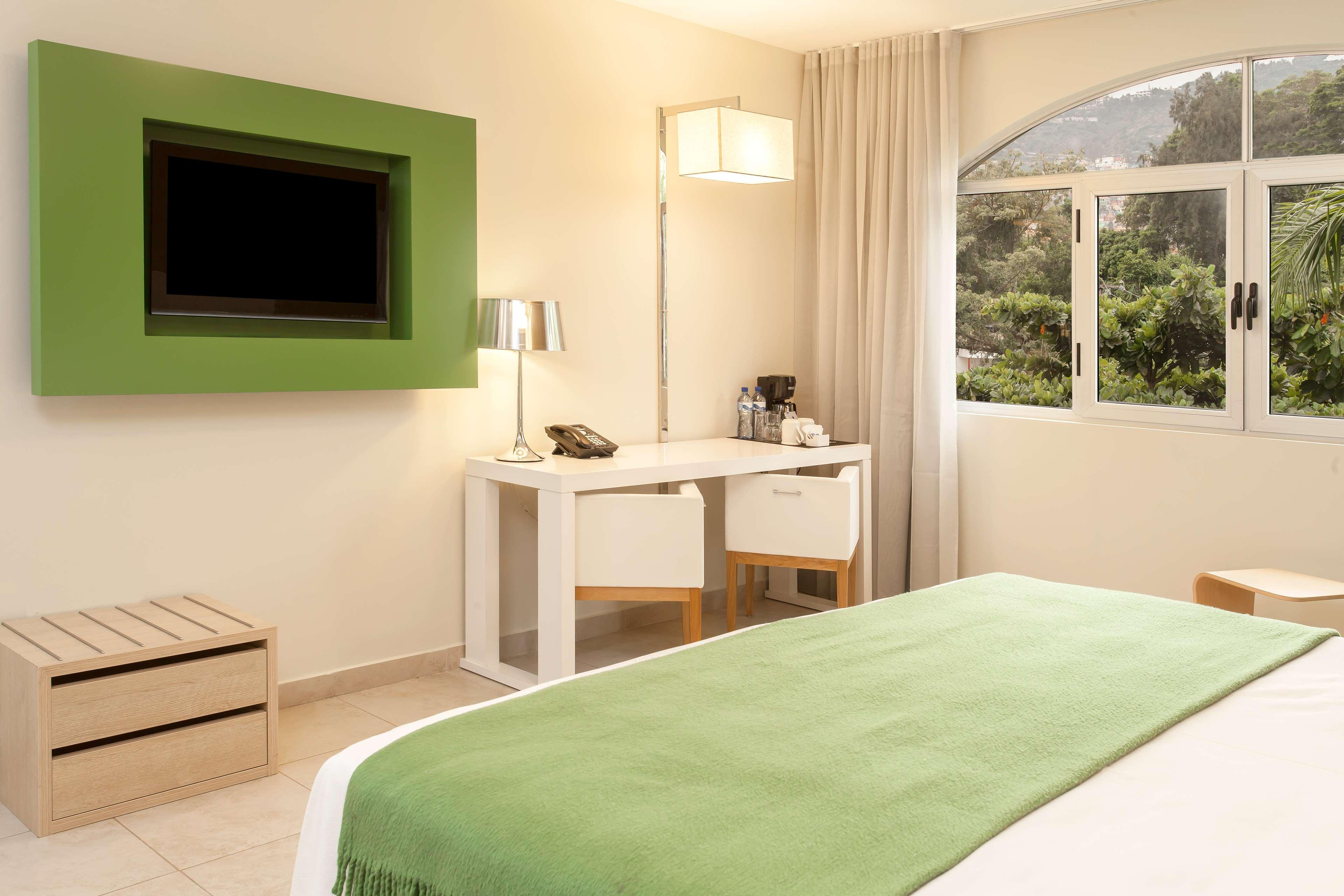 Nh Haiti El Rancho ポルトープランス エクステリア 写真
