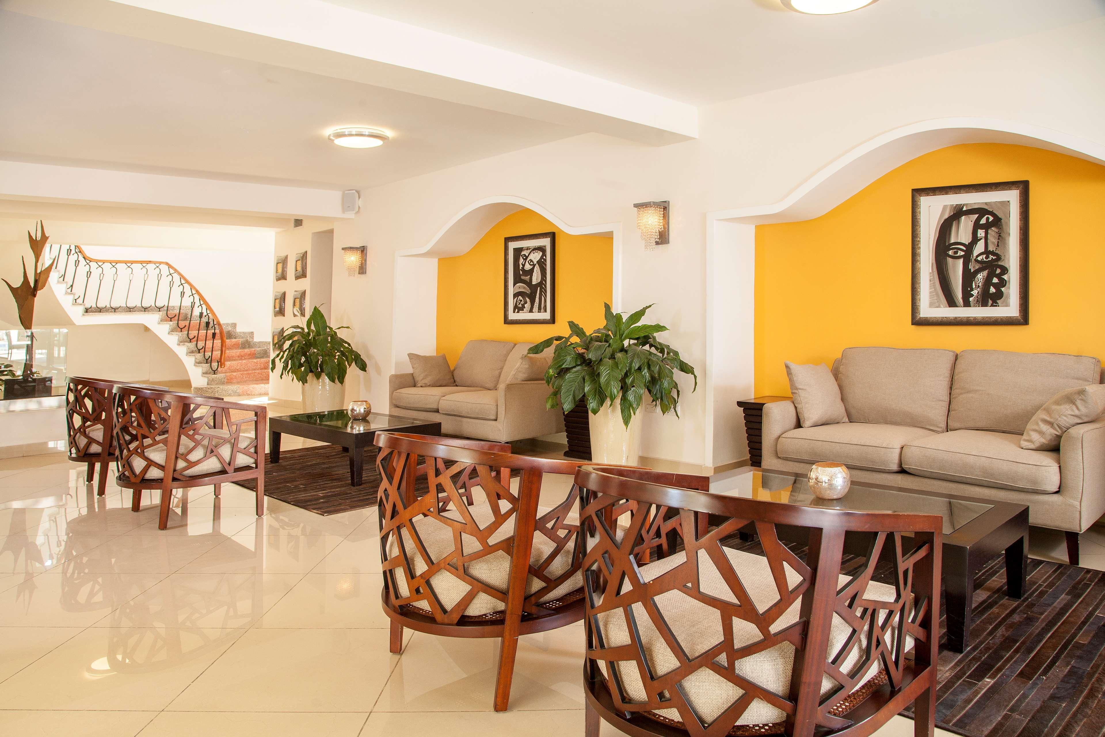 Nh Haiti El Rancho ポルトープランス エクステリア 写真