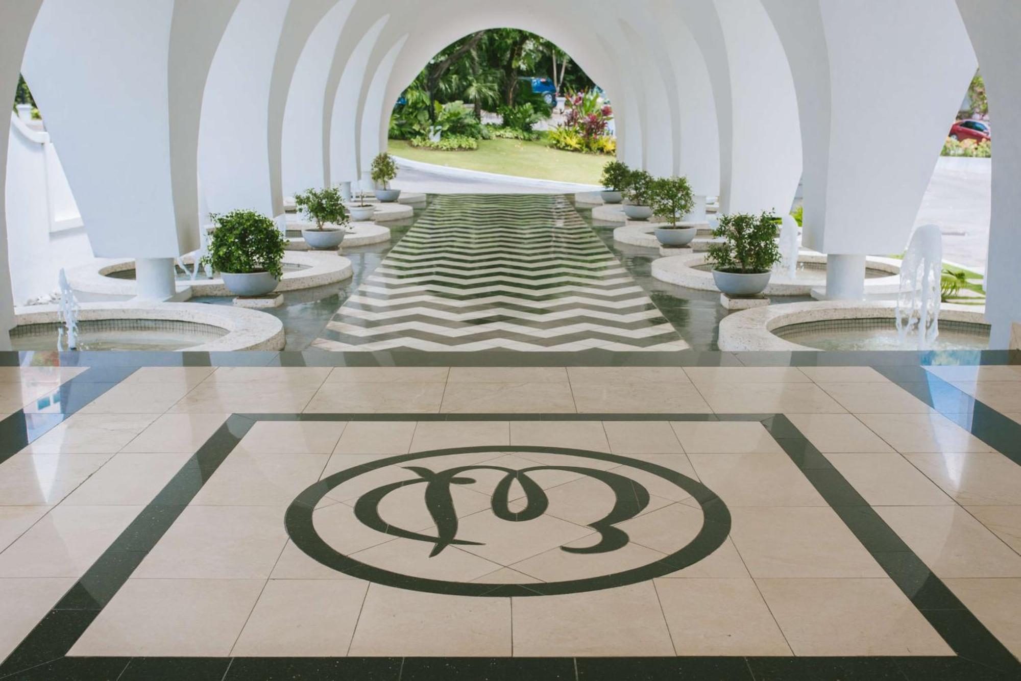 Nh Haiti El Rancho ポルトープランス エクステリア 写真